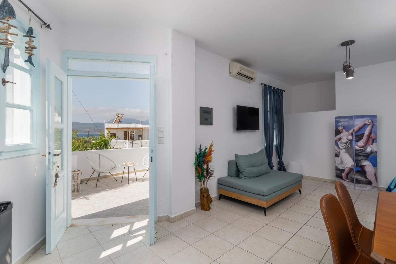 Stefania'S Cycladic Apartments I Adamantas  Exterior photo