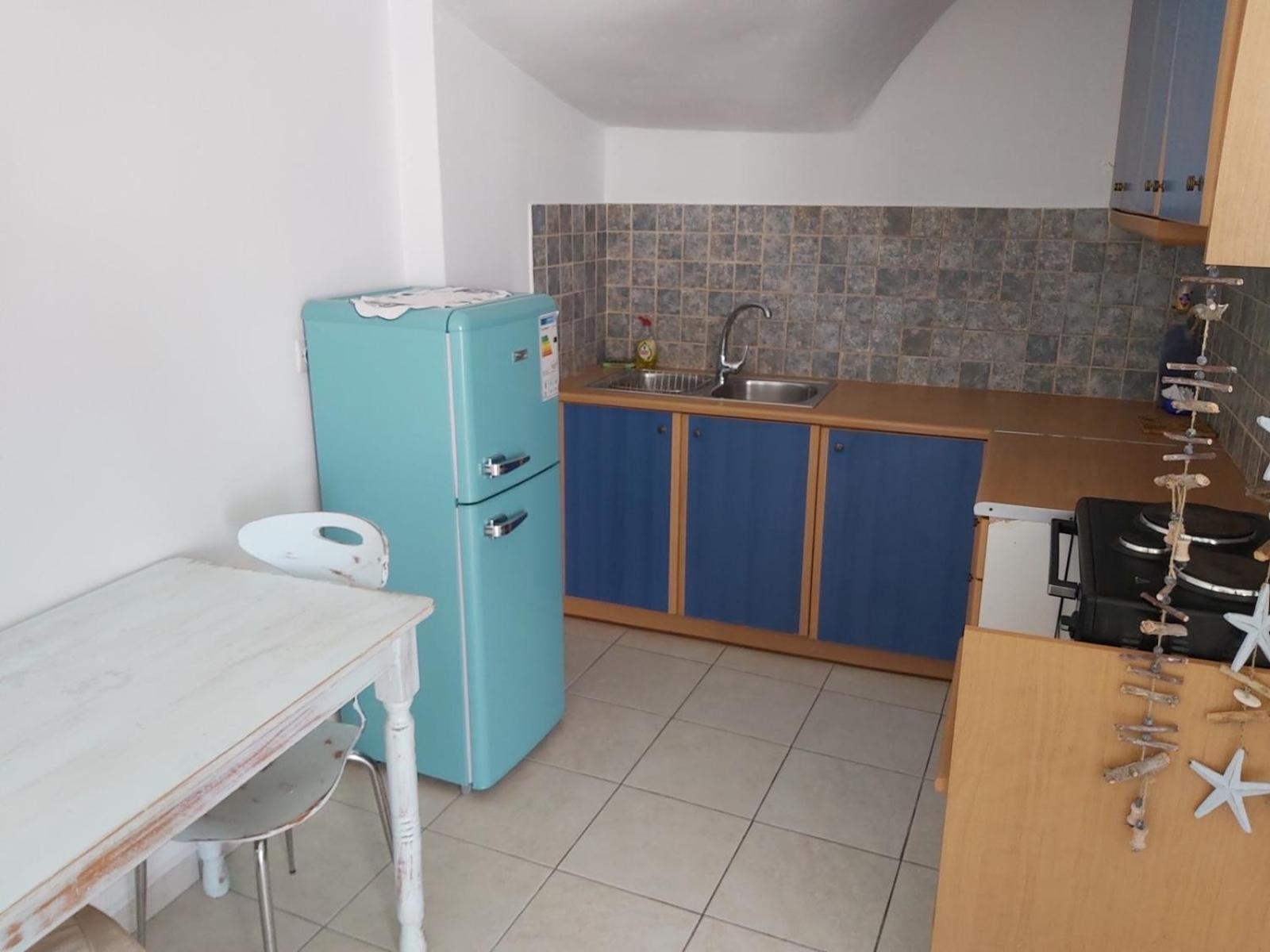 Stefania'S Cycladic Apartments I Adamantas  Room photo